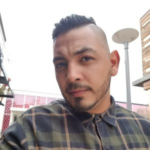 Meet your Posher, Javier